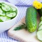 Manfaat ajaib timun untuk mengatasi kantong mata terungkap, buah ini yang sering ada di dapur kita membawa solusi efektif.