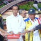 Presiden Jokowi secara resmi meresmikan Jalan Tol Pamulang-Cinere-Raya Bogor di Gerbang Tol (GT) Limo Utama, Kota Depok, Jawa Barat.