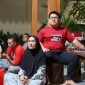 suasana nobar debat capres ke dua di posko pemenangan Ratih Dayanti