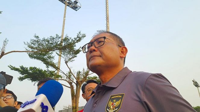 
 Ketua Badan Timnas Indonesia Sumardji saat ditemui di Lapangan A Gelora Bung Karno, Senayan, Jakarta Pusat, Kamis 10 Agustus 2023. TEMPO/Randy