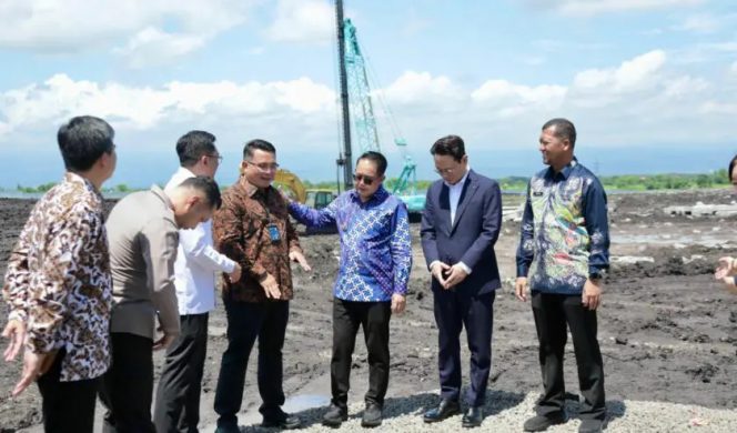 
 Pj. Gubernur Jatim Adhy Karyono Resmikan Pembangunan Pabrik KT&G Senilai Rp6,9 Triliun di Pasuruan, Dorong Pertumbuhan Ekonomi Inklusif