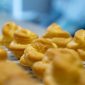 Ilustrasi resep makanan kue sus kering isi coklat untuk ide jualan saat ramadhan
