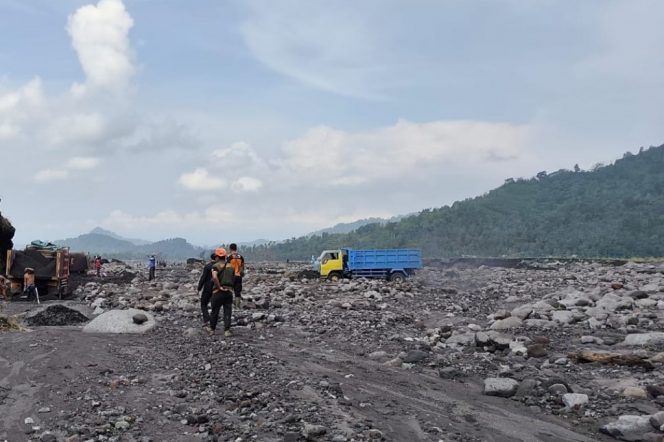 
 Warga Dusun Bondeli Mulai Tenang, Sungai Kembali Normal dan Tanggul Telah Diperbaiki