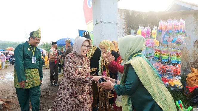 
 Guru Harus Adaptif di Era Digital, Pesan Tegas Bupati Lumajang di Hardiknas 2025