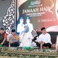 Bupati Lumajang dampingi jemaah haji lansia dalam pelepasan haji 2025