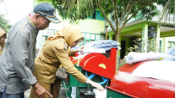 
 Bupati Lumajang: Kelola Alsintan dengan Bijak, Demi Kesejahteraan Bersama