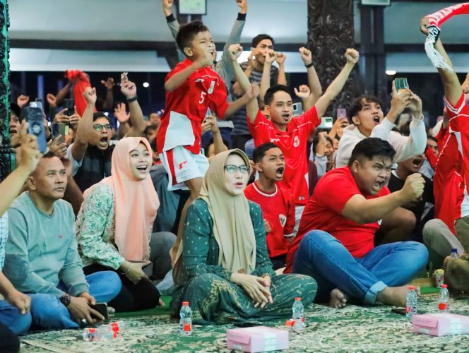 
 Takbir dan Garuda: Lumajang Rayakan Iduladha dengan Semangat Nasionalisme dan Persatuan