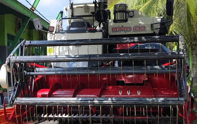 
 Petani Lumajang Panen Hadiah: Mesin Canggih dan Traktor Modern Siap Dongkrak Produktivitas Sawah