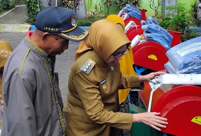 
 Lumajang Bangun Koperasi Merah Putih, Solusi Baru Atasi Kelangkaan Pupuk Bersubsidi