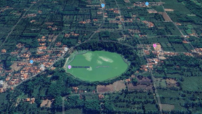 
 Jalan Berlubang Hambat Potensi Wisata Ranu Glabak, Pemkab Lumajang Siapkan Rp2 Miliar untuk Perbaikan