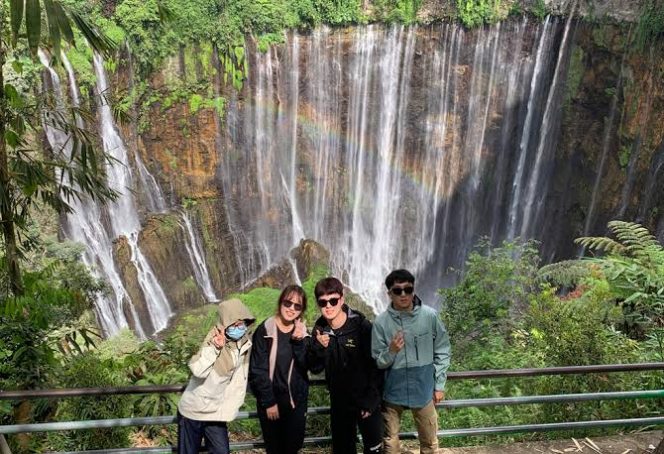 
 Dua Tarif, Dua Daerah, Satu Wisata: Ketidakjelasan Pengelolaan Tumpak Sewu Butuh Regulasi Tegas dan Tertulis