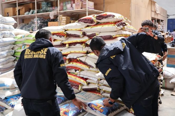 
 Polres Malang Perketat Pengawasan Beras Kemasan, Lindungi Konsumen dari Produk Tak Sesuai Standar