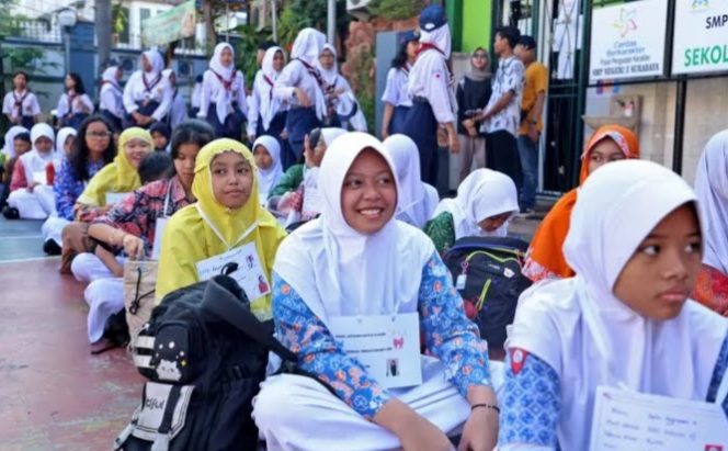 
 Sosiolog Unair: Kamis Mlipis Upaya Relevan Lestarikan Bahasa Jawa di Kalangan Pelajar