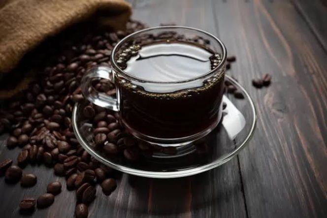 
 Kopi Tanpa Gula, Hidup Lebih Jelas: Edukasi Rasa Ala Pak Sis