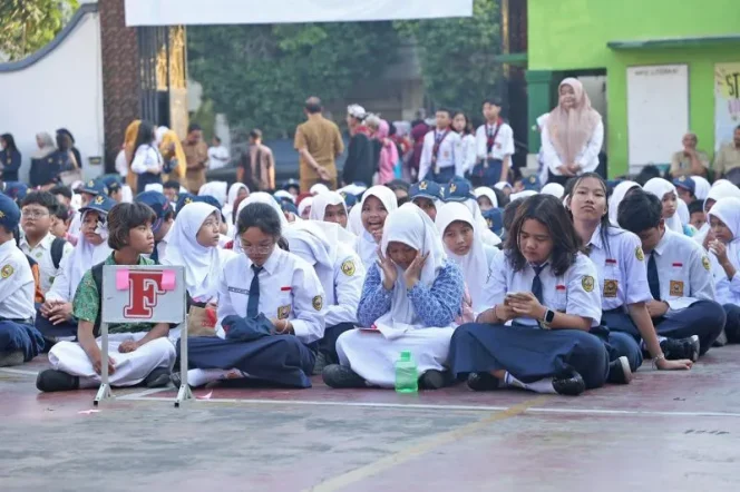 
 Hadapi Transisi SD ke SMP, MPLS Surabaya Bantu Siswa Baru Beradaptasi Secara Menyeluruh
