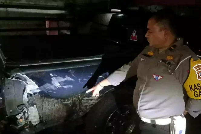 
 Sopir Tabrak Rumah di Lumajang Masih Buron, Mobil Ditemukan Tanpa Pelat Nomor