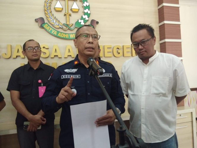
 Kejari Lumajang Sita Dokumen Sertifikat Tanah di Sempadan Sungai Asem