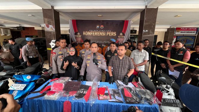 
 Blasteran Limousin yang Hilang dan Jejak Curwan di Balik Anyaman Bambu