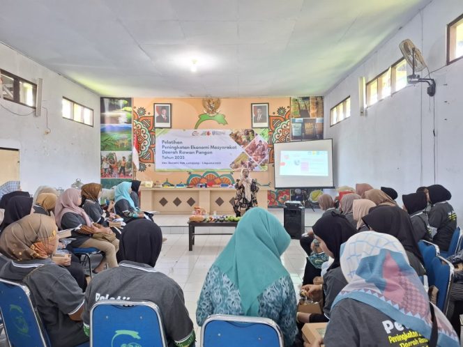 
 Lima UMKM Desa Gucialit Ikuti Pelatihan untuk Tingkatkan Ekonomi di Daerah Rawan Pangan