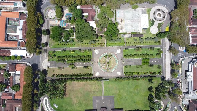 
 Alun-alun Lumajang Ditutup 3 Bulan, CFD dan CFN Ditiadakan: Warga Diminta Pindah Lokasi Sementara