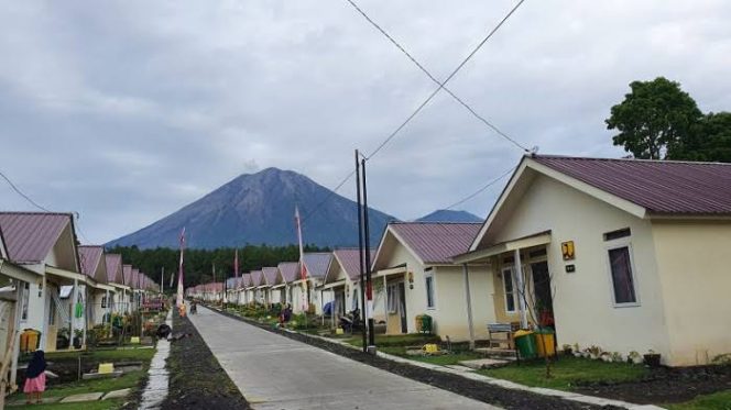 
 Ngontrak karena Kasihan, Malah Diancam: Keluh Warga Huntap Lumajang